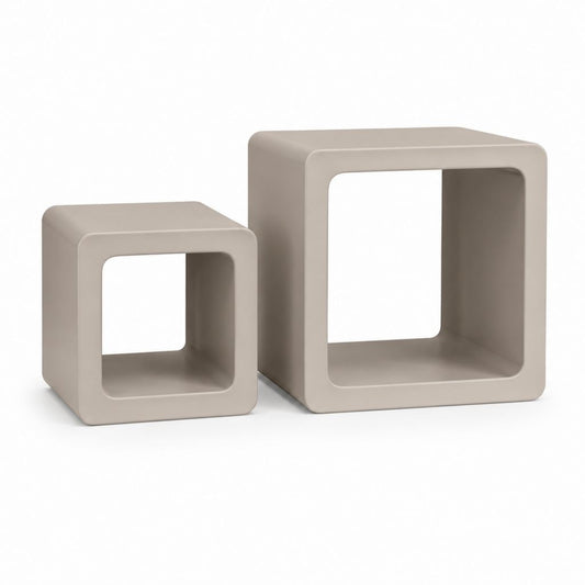 Set 2 tavolini da caffè a cubo tortora in polipropilene 40 x 40 x 40 cm e 50 x 50 x 50 cm